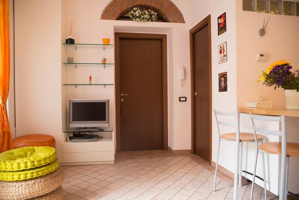 Ancient Roman Apartment Milan Extérieur photo