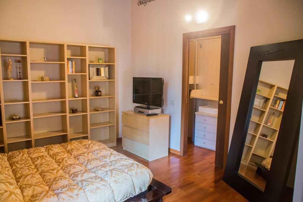 Ancient Roman Apartment Milan Extérieur photo
